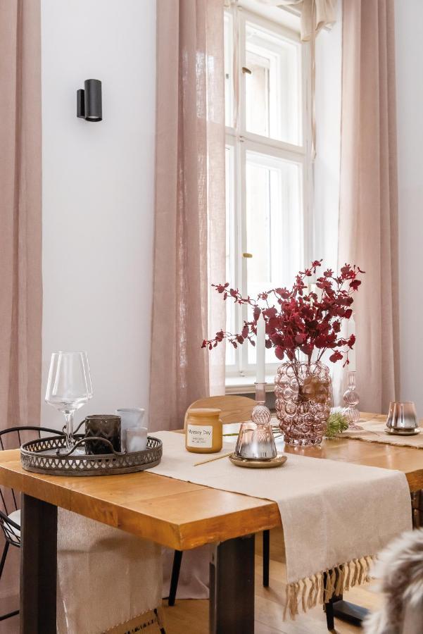90sqm 2br Biz Loft - 5min Station Berlino